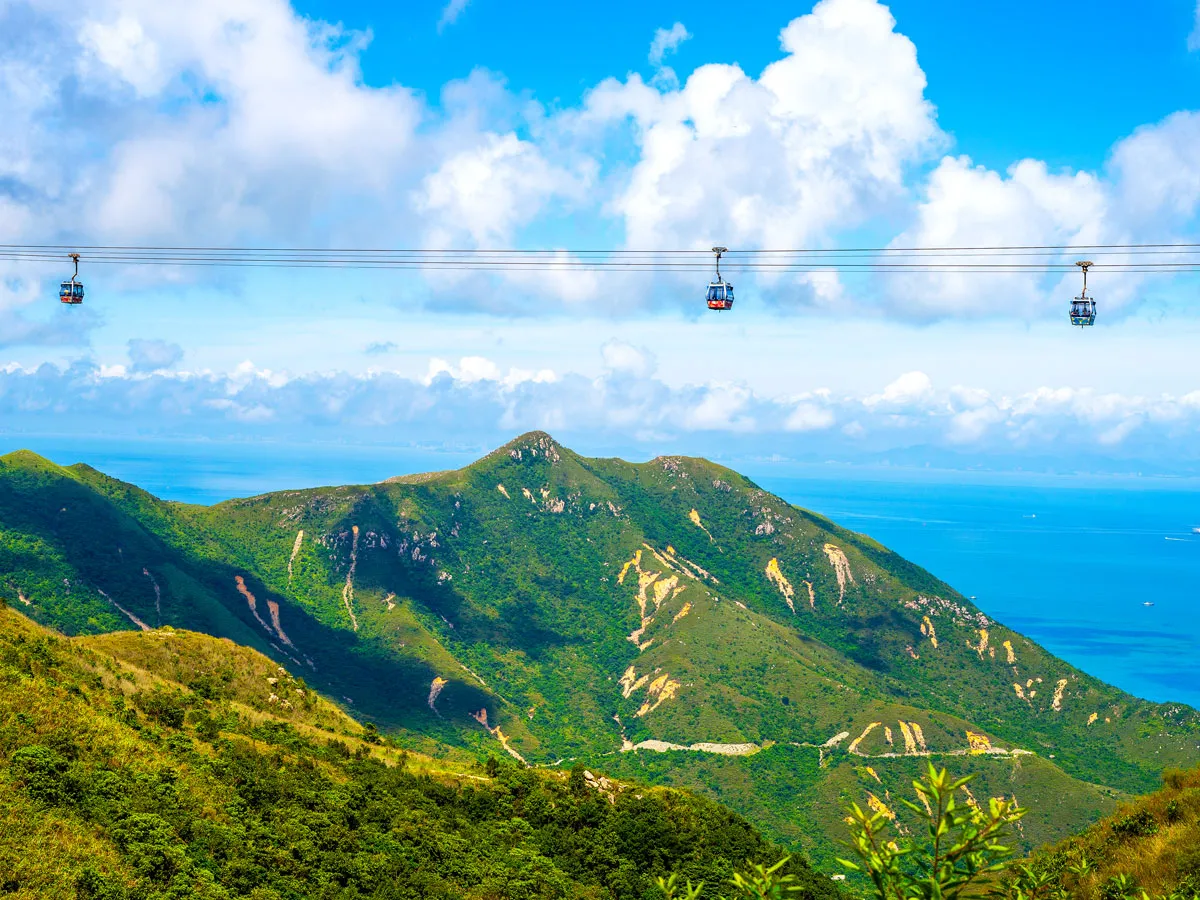 5 villes de montagne accessibles uniquement par téléphérique